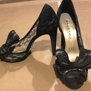 Black lace bow heels